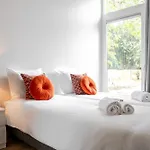 Апартаменты Spacious Home, 10 Min From Efteling *