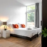 Apartment Spacious Home, 10 Min From Efteling *