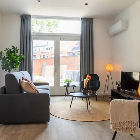 Daire Spacious Home, 10 Min From Efteling Tilburg