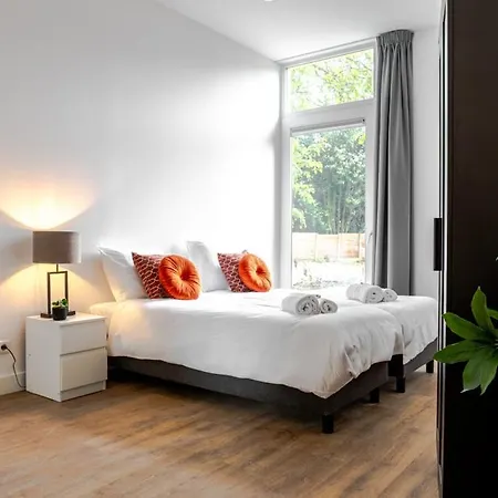 Apartment Spacious Home, 10 Min From Efteling *