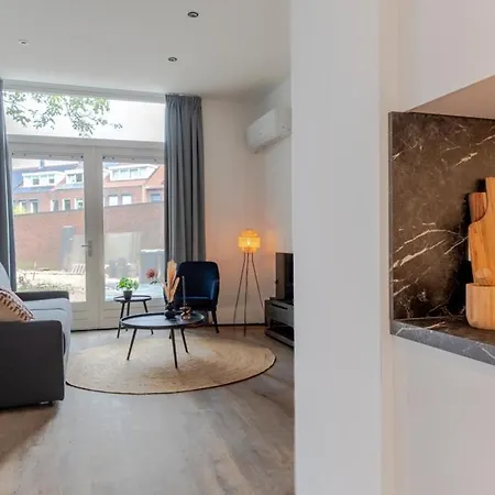 Spacious Home, 10 Min From Efteling Daire Tilburg
