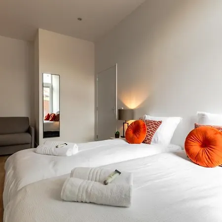 Spacious Home, 10 Min From Efteling Daire