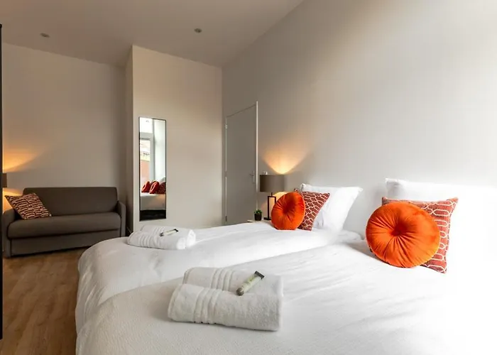 Spacious Home, 10 Min From Efteling 公寓