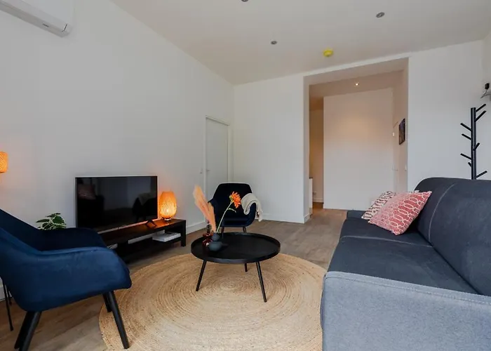 Spacious Home, 10 Min From Efteling * 提耳堡