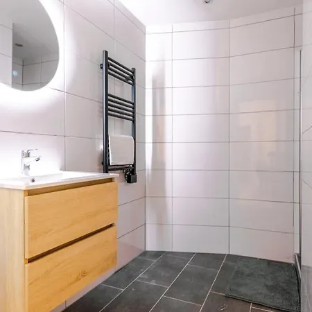 Spacious Home, 10 Min From Efteling *